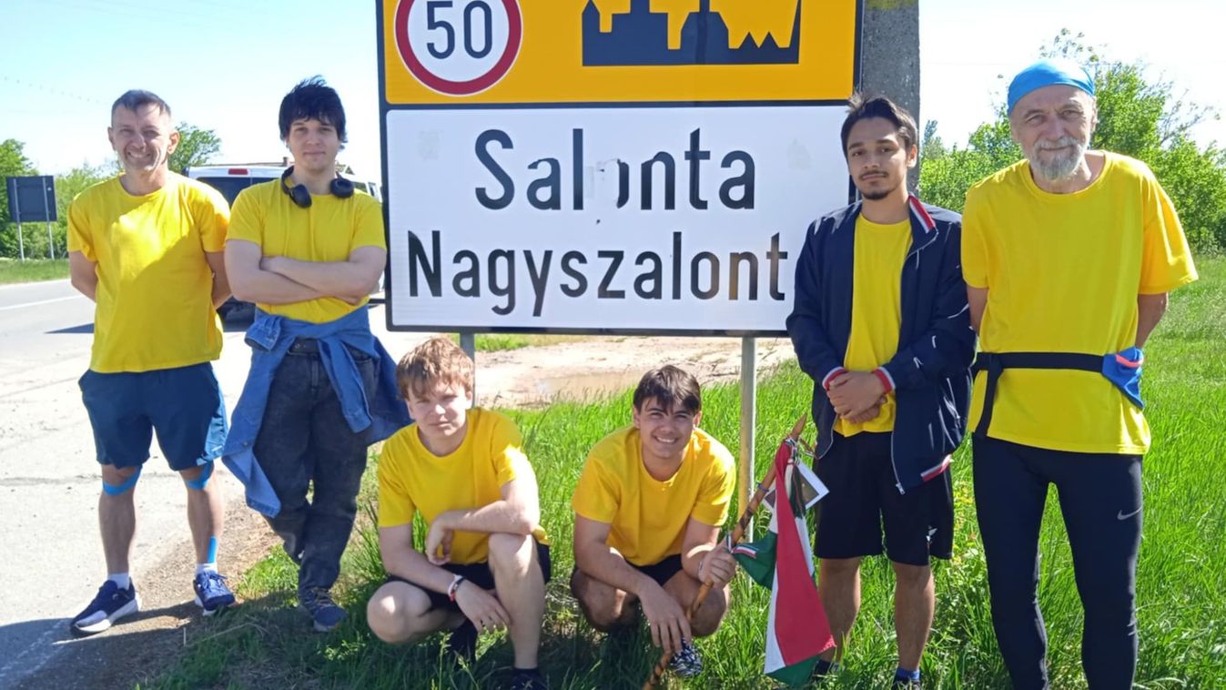 Irány Nagyszalonta, négy maratonra való távot teljesítettek a „spuri barátok”